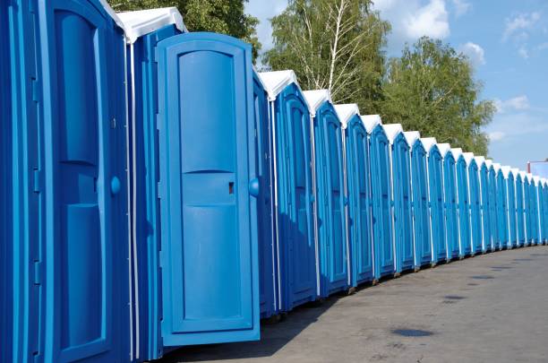 Portable Toilet Options We Offer in Attica, MI